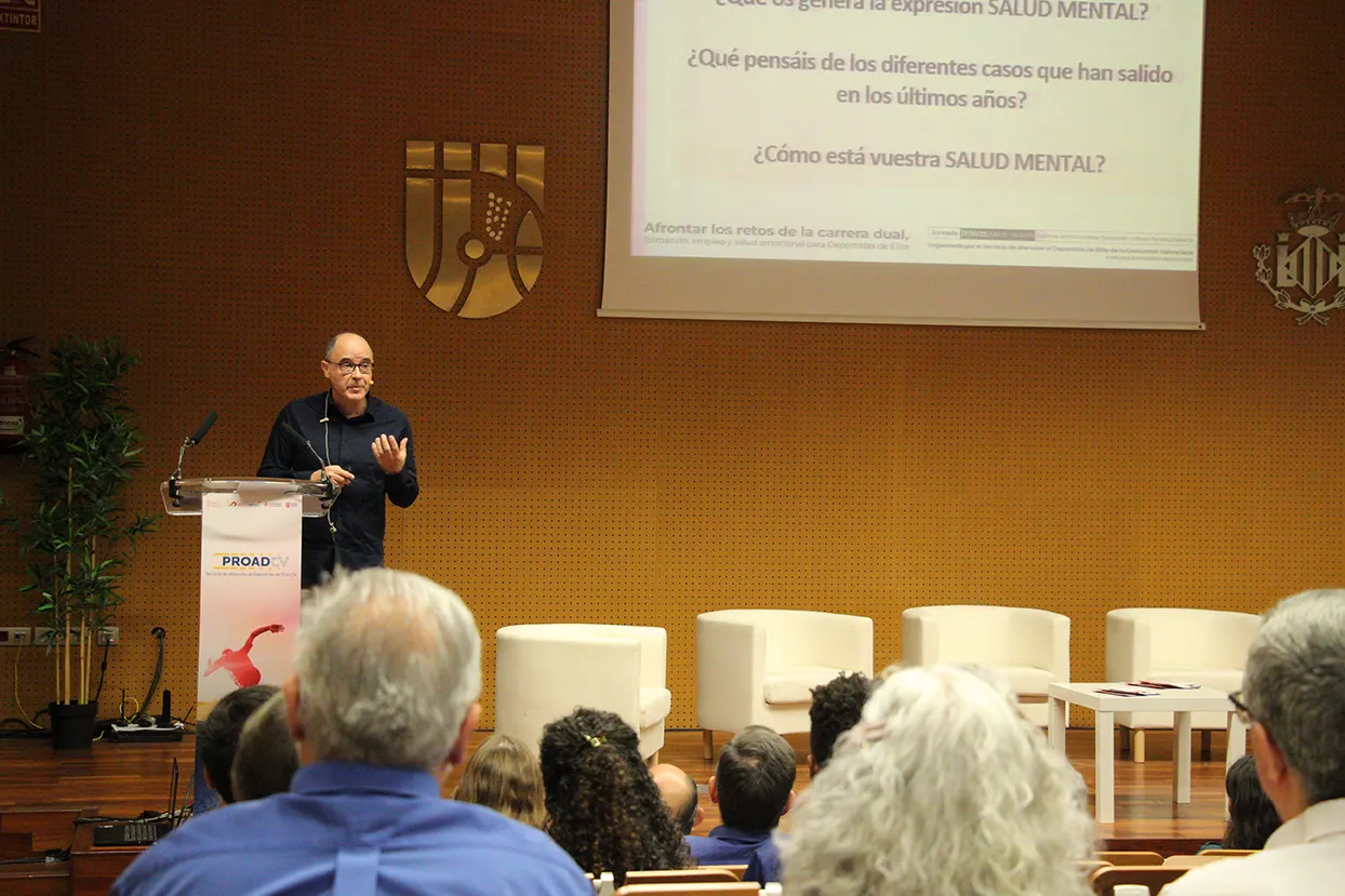 Importancia de la salud mental y la gestión emocional en el logro de tus objetivos